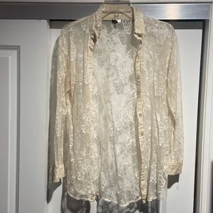 H&M lace shirt